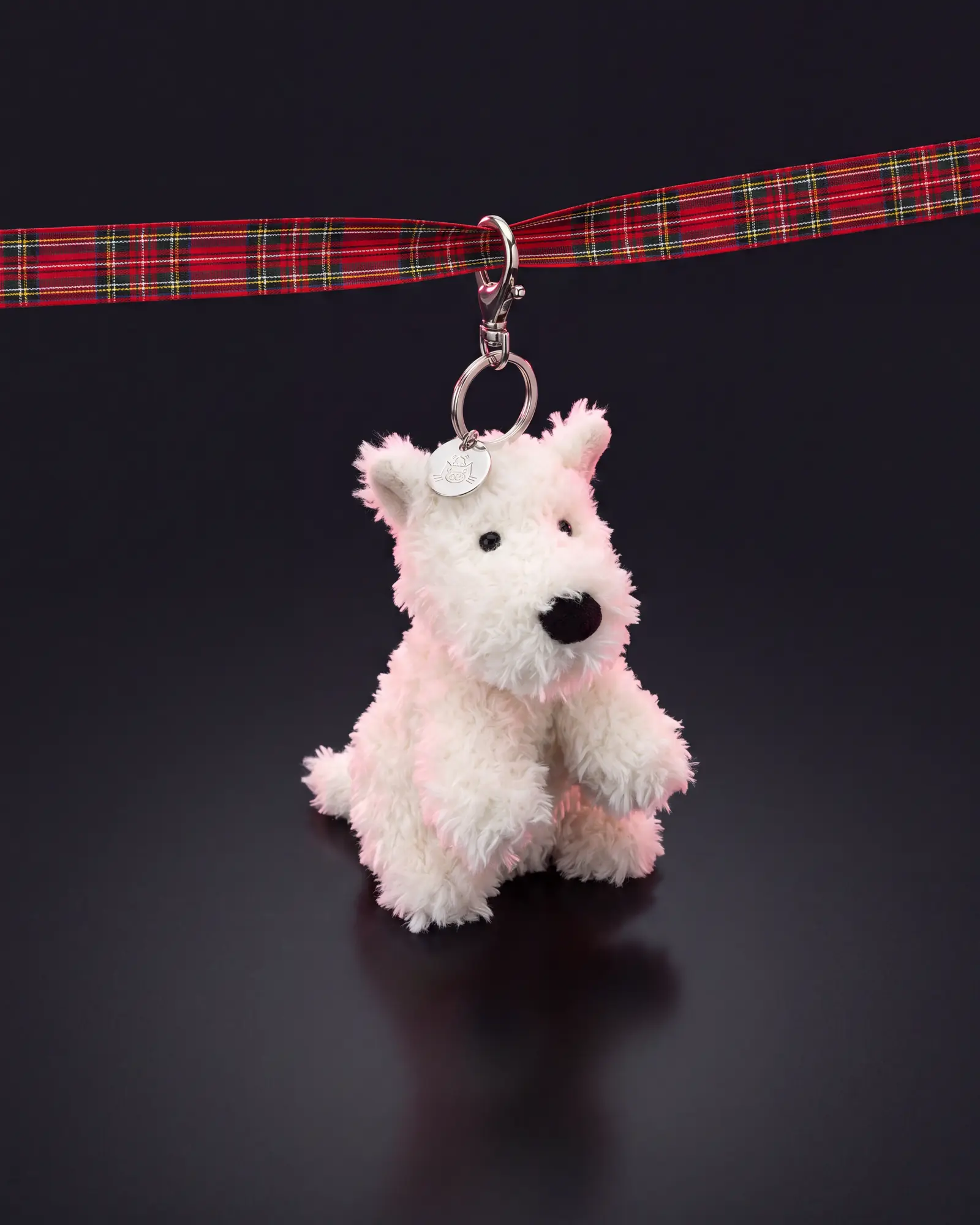 Munro Scottie Dog Bag Charm, 두 번째 각도.